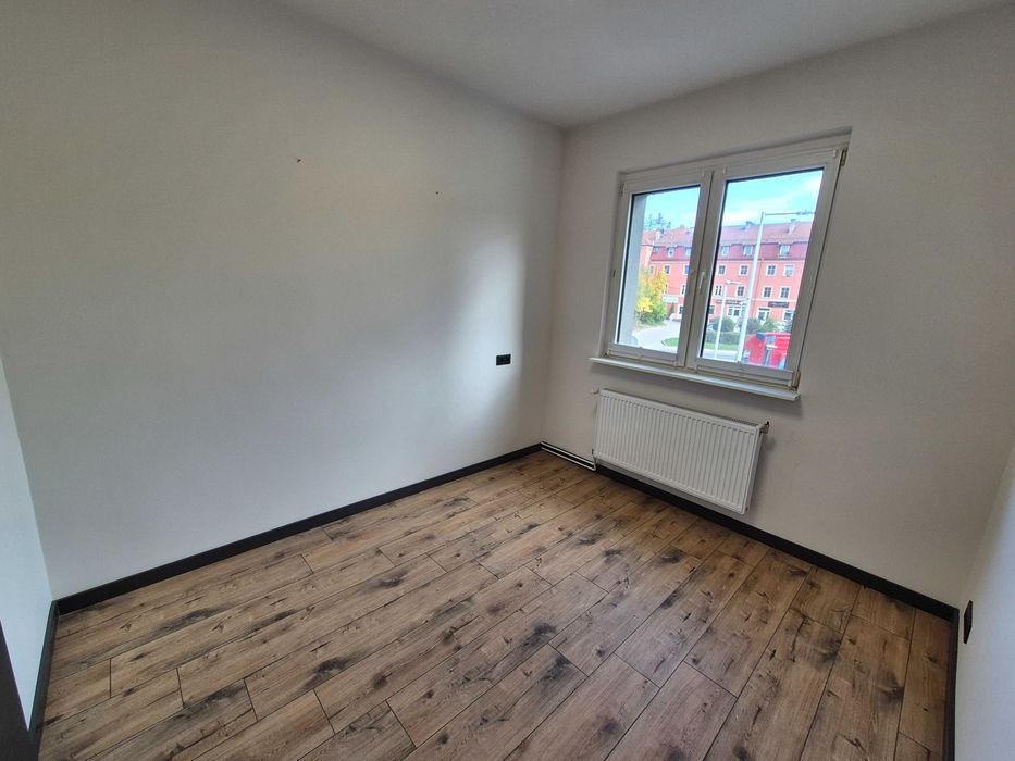 Lokal biurowy na Wynajem 9m2, Lutycka 25, Kłodzko