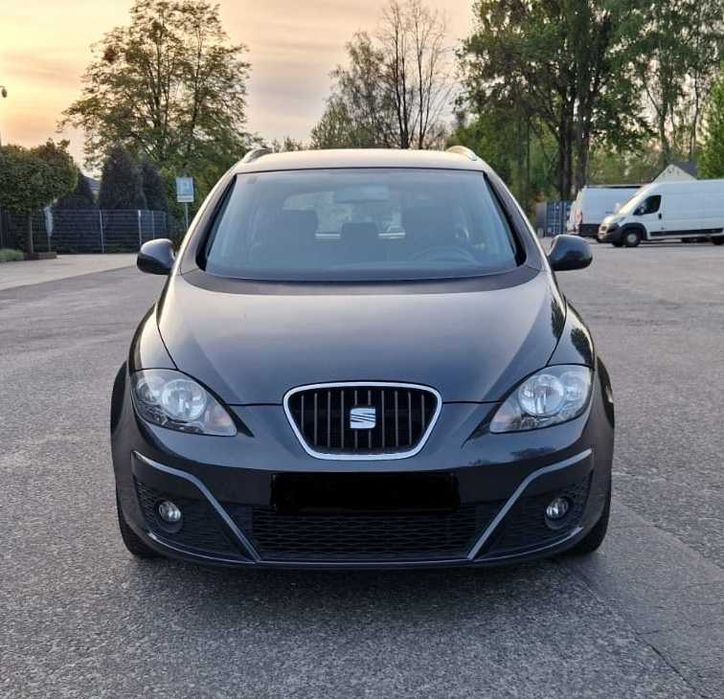 Seat Altea XL  I rej. 2011 /   Klimatronic / Po wymianie rozrządu