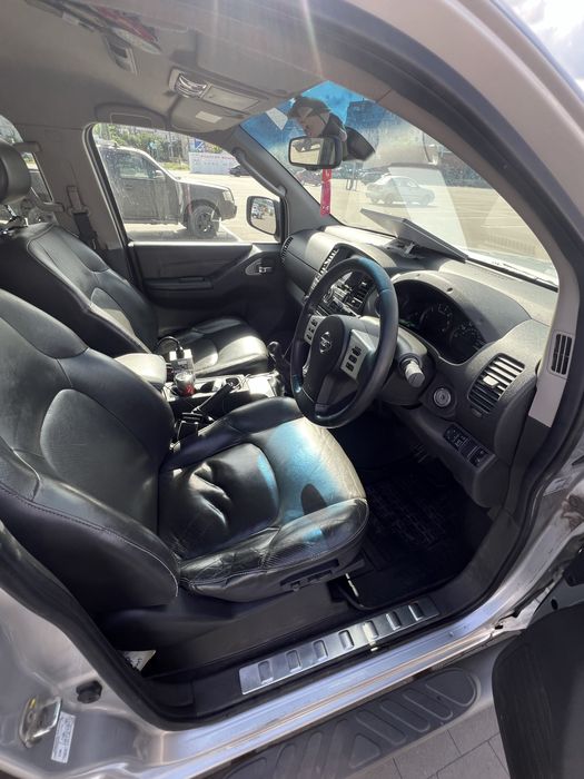 Nisan Navara D40 2,5d 2013