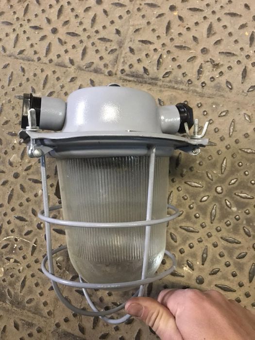 Прожектор, світильник «ВАТРА» ДСУ05У 200Вт, 100Вт, 40Вт