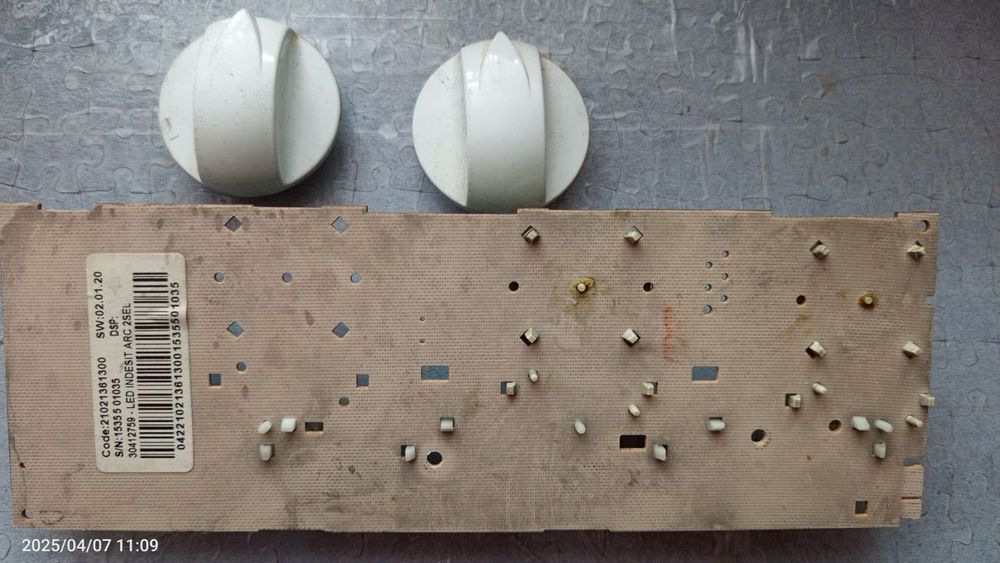 Панель керування пральної машини Indesit