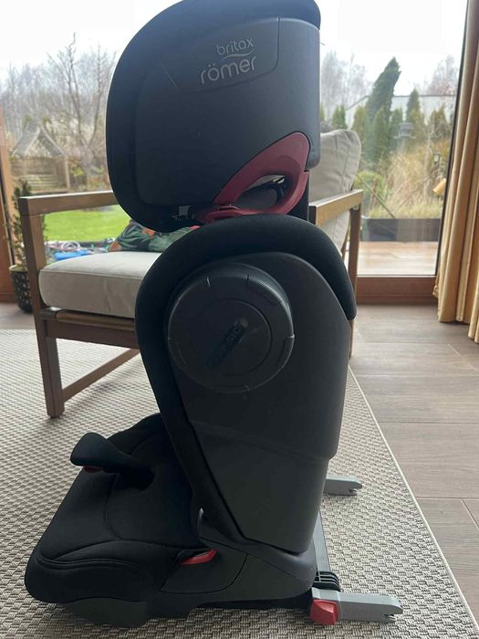Sprzedam fotelik samochodowy  Britax Romer kidfix III M