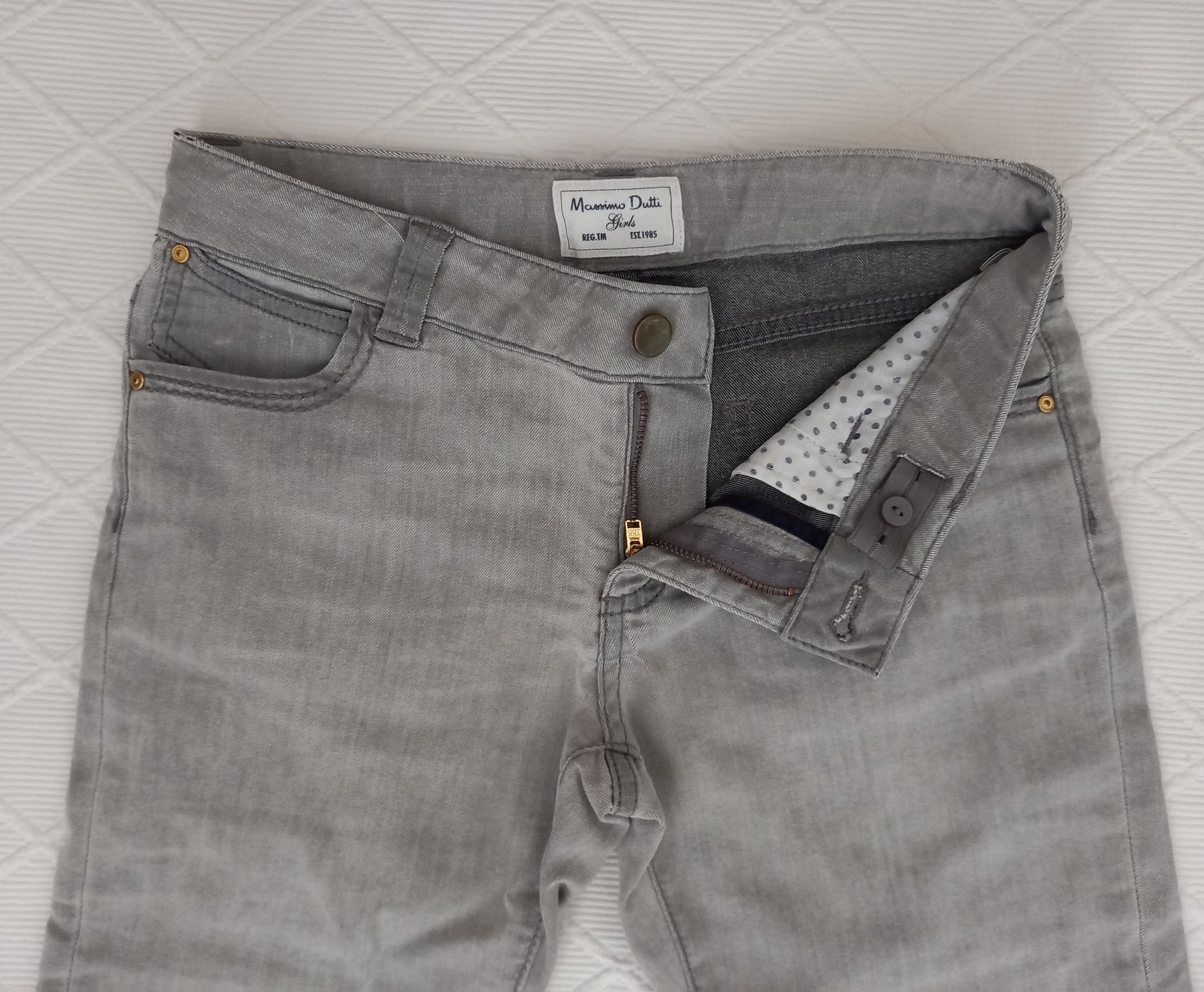 Calças / Jeans Massimo Dutti / blusas rapariga 11/12 anos (desde 3€)