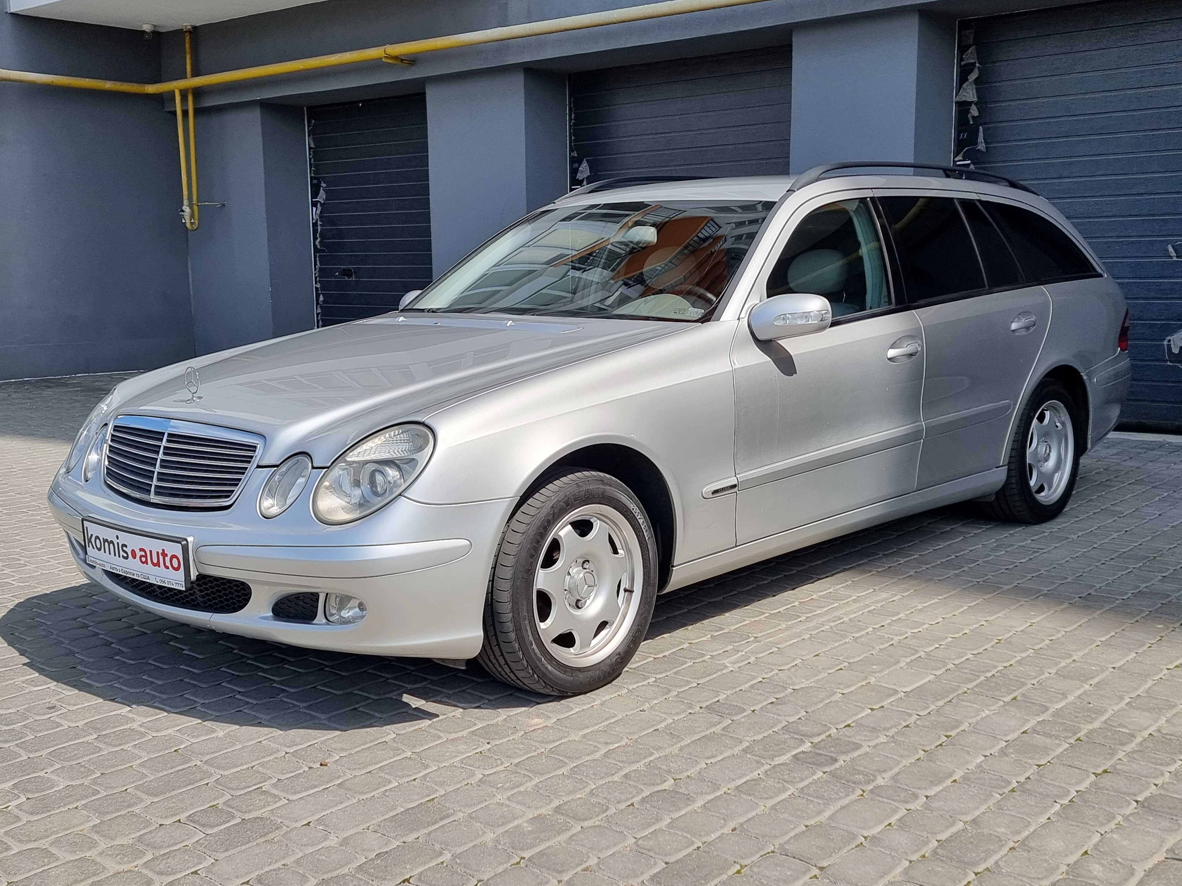 Mercedes-Benz E200