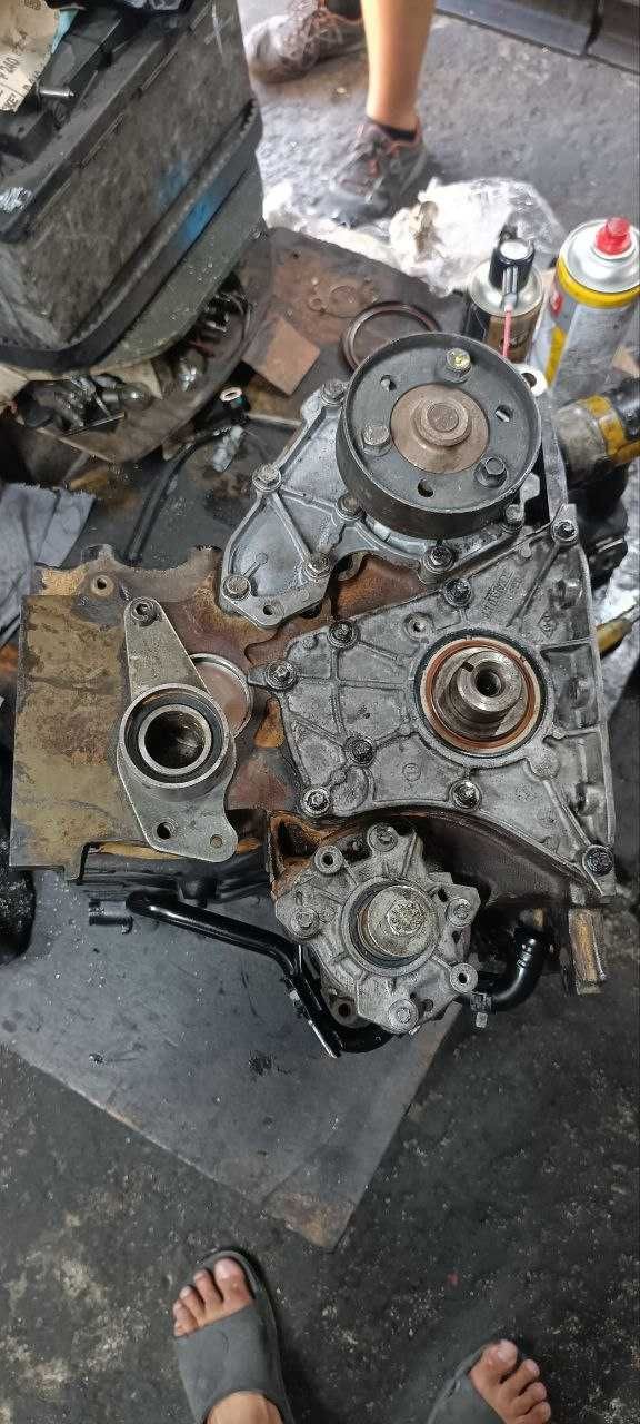 Блок двигуна мотора двигателя Renault Clio Рено Клио 1.9 F8T