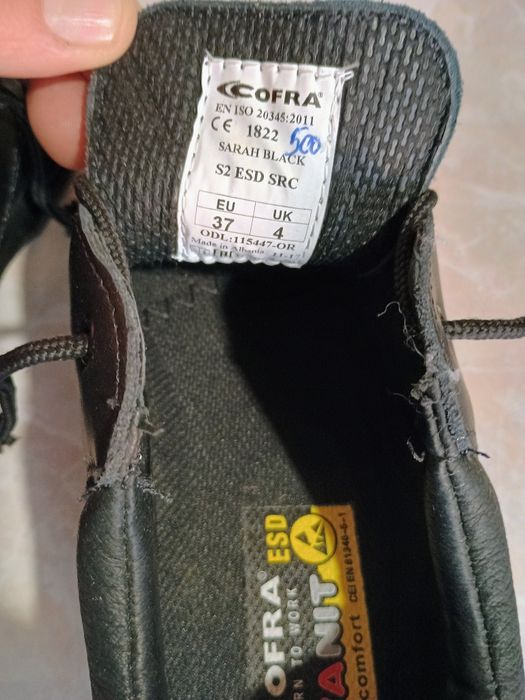 Черевики робочі 37 розмір Cofra