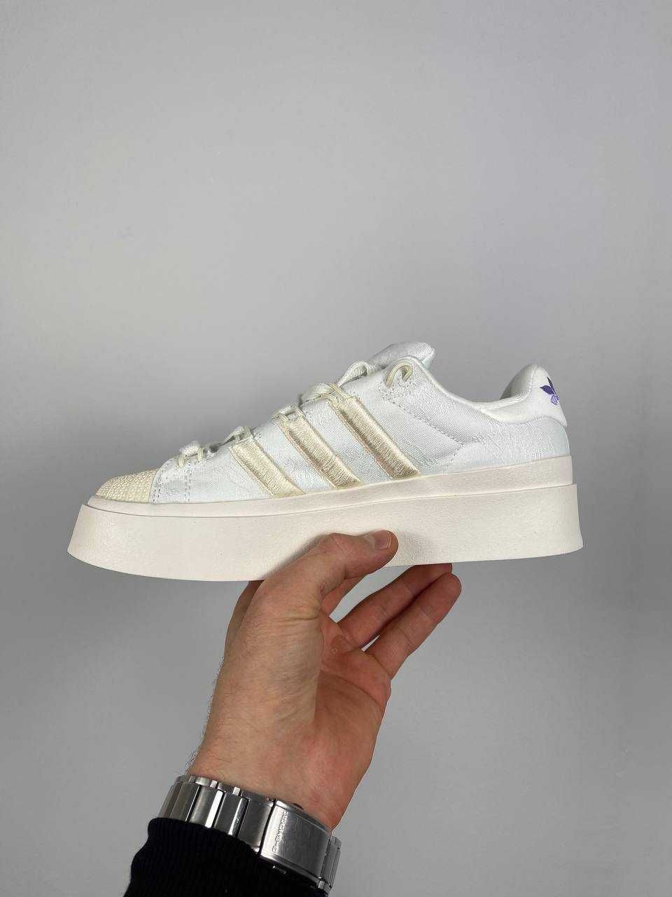 Жіночі кросівки Adidas Superstar Bonega