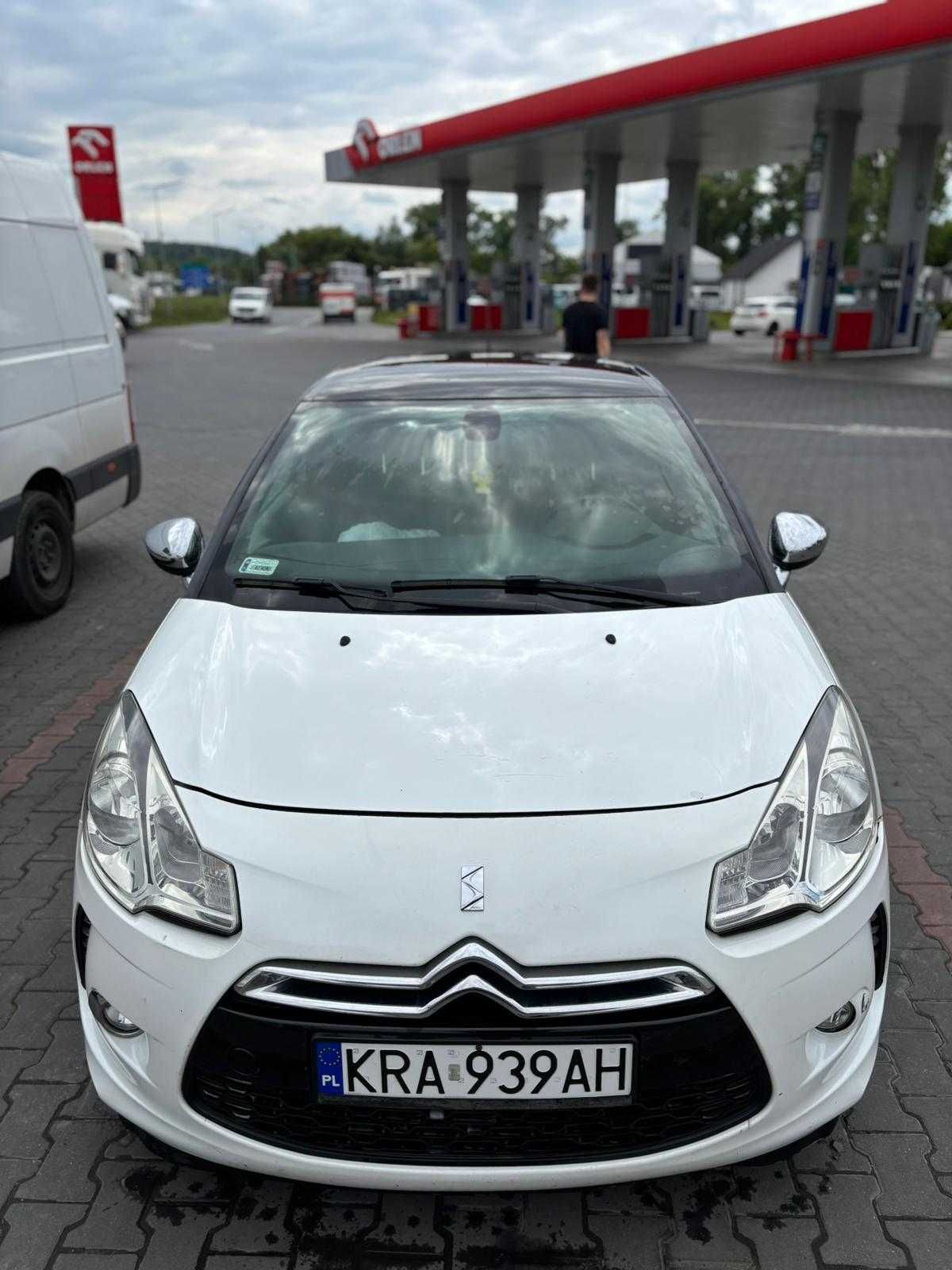 Sprzedam  CITROENA DS3 1.6 HDI 2010r., zadbany, dwa komplety opon
