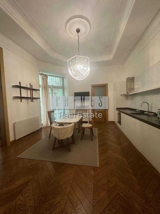 Оренда 4к квартири, вул. Антоновича, Царський будинок