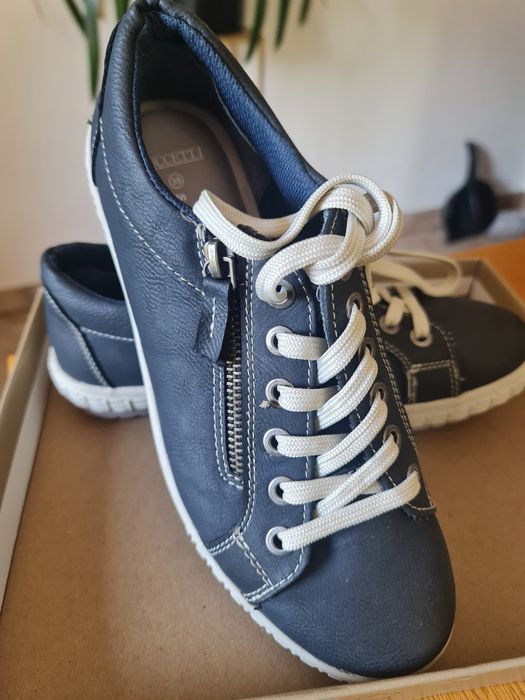 Buty sportowe Puccetti 38