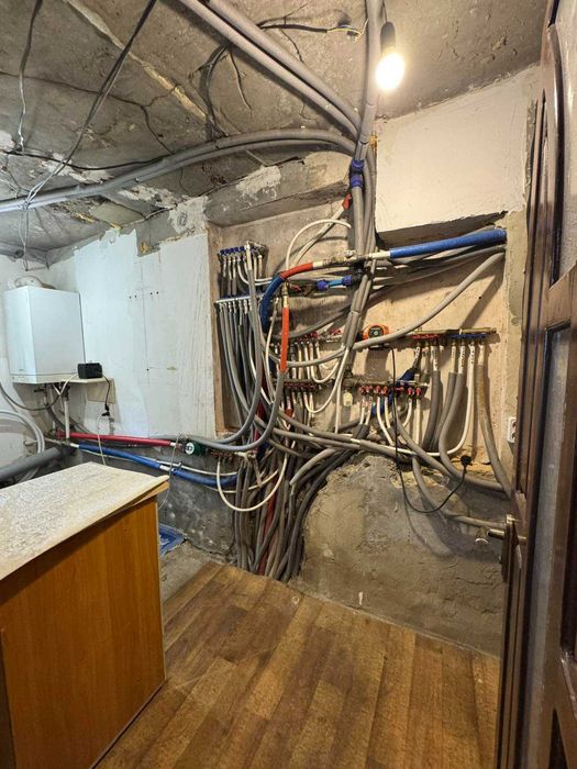 Продається особняк м.Бурштин.Вартий вашої уваги!