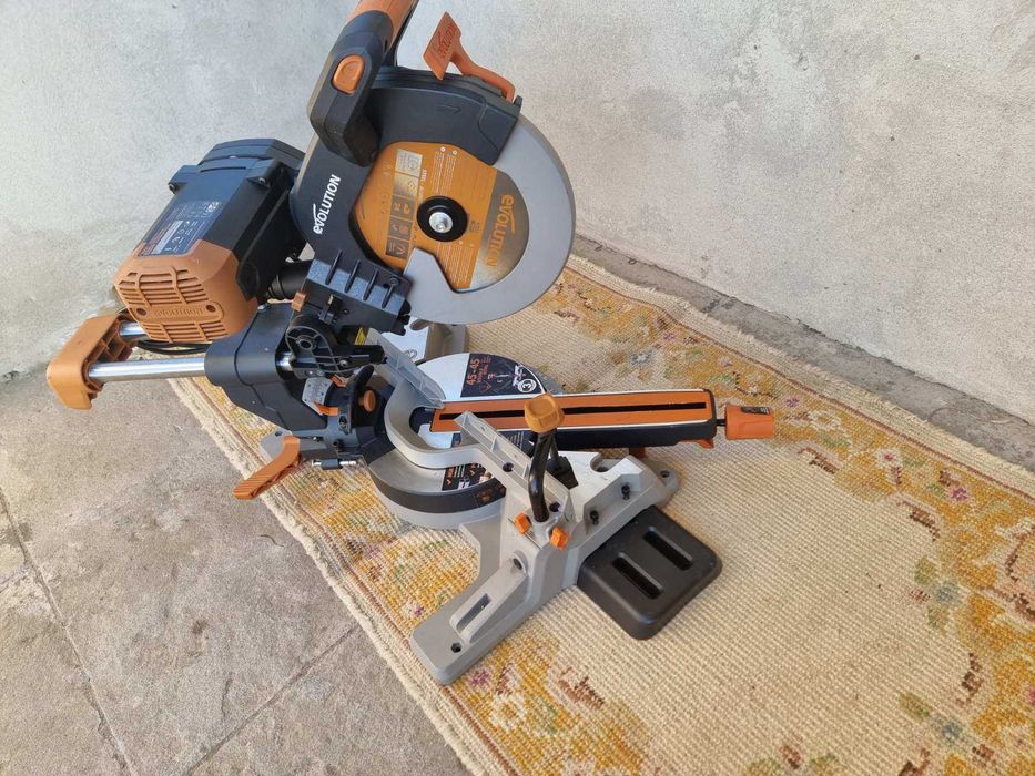 Пила торцовочна з протяжкой  Evolution R255SMS-2000M,255мм