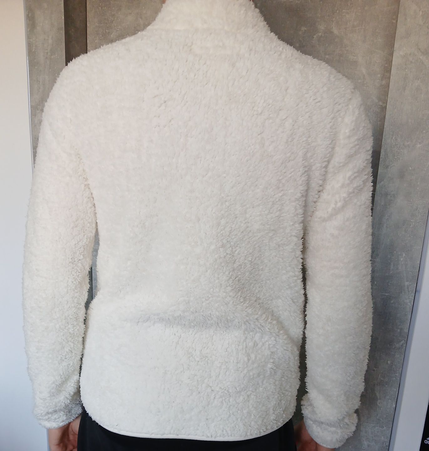 H&M Bluza polar baranek biała damska