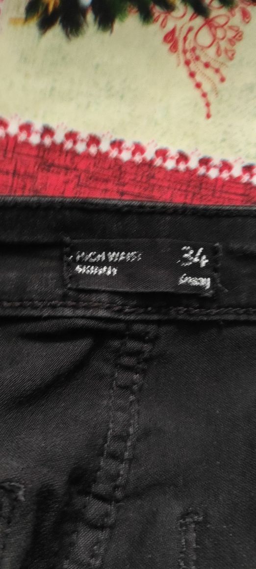 Spodnie jeans czarne