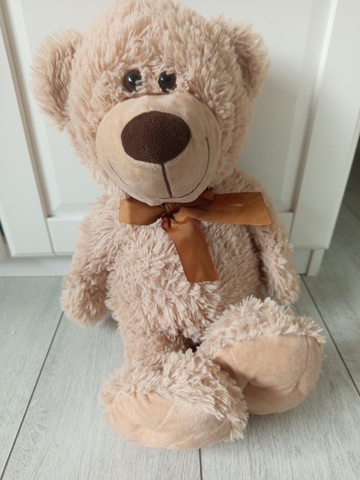 Duży miś marki Smyk