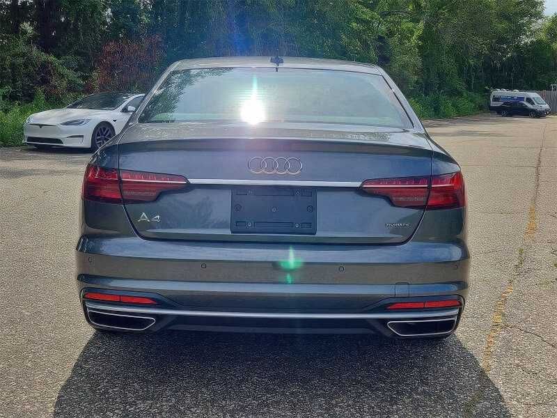 2021 Audi A4 quattro S line Prem Plus 45 TFSI