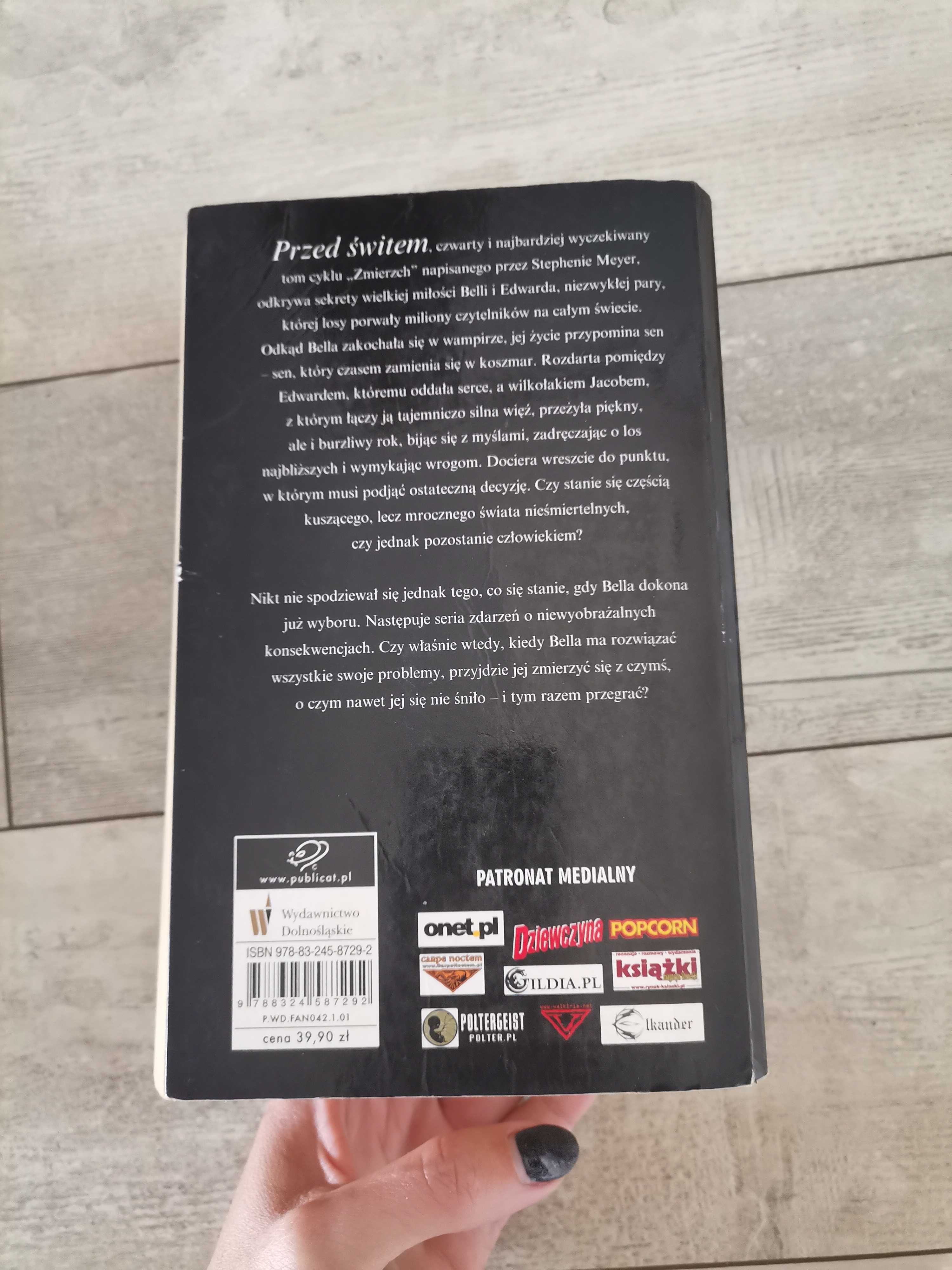 Przed świtem Stephenie Meyer książka