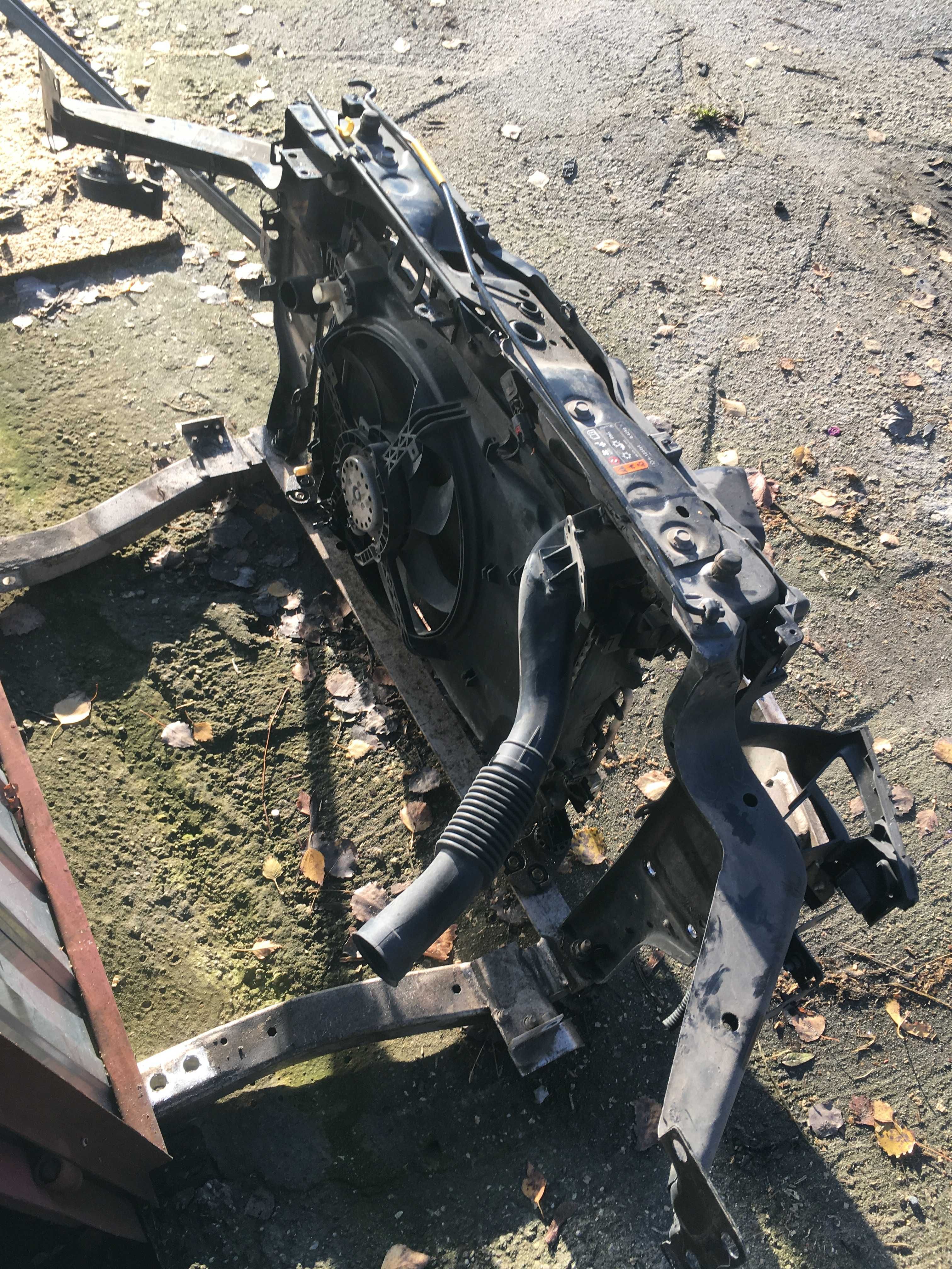 Opel Corsa E 1.2 1.4 pas przedni wzmocnienie czołowe chłodnice komplet