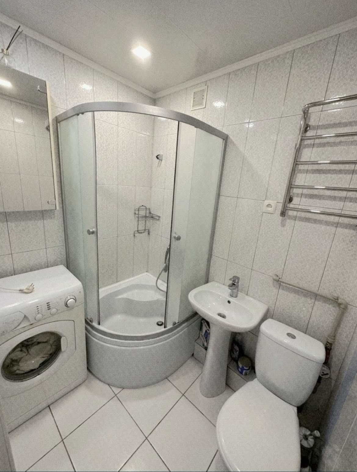 Сдам 2к кв возле Саржиного Яра!(50000)