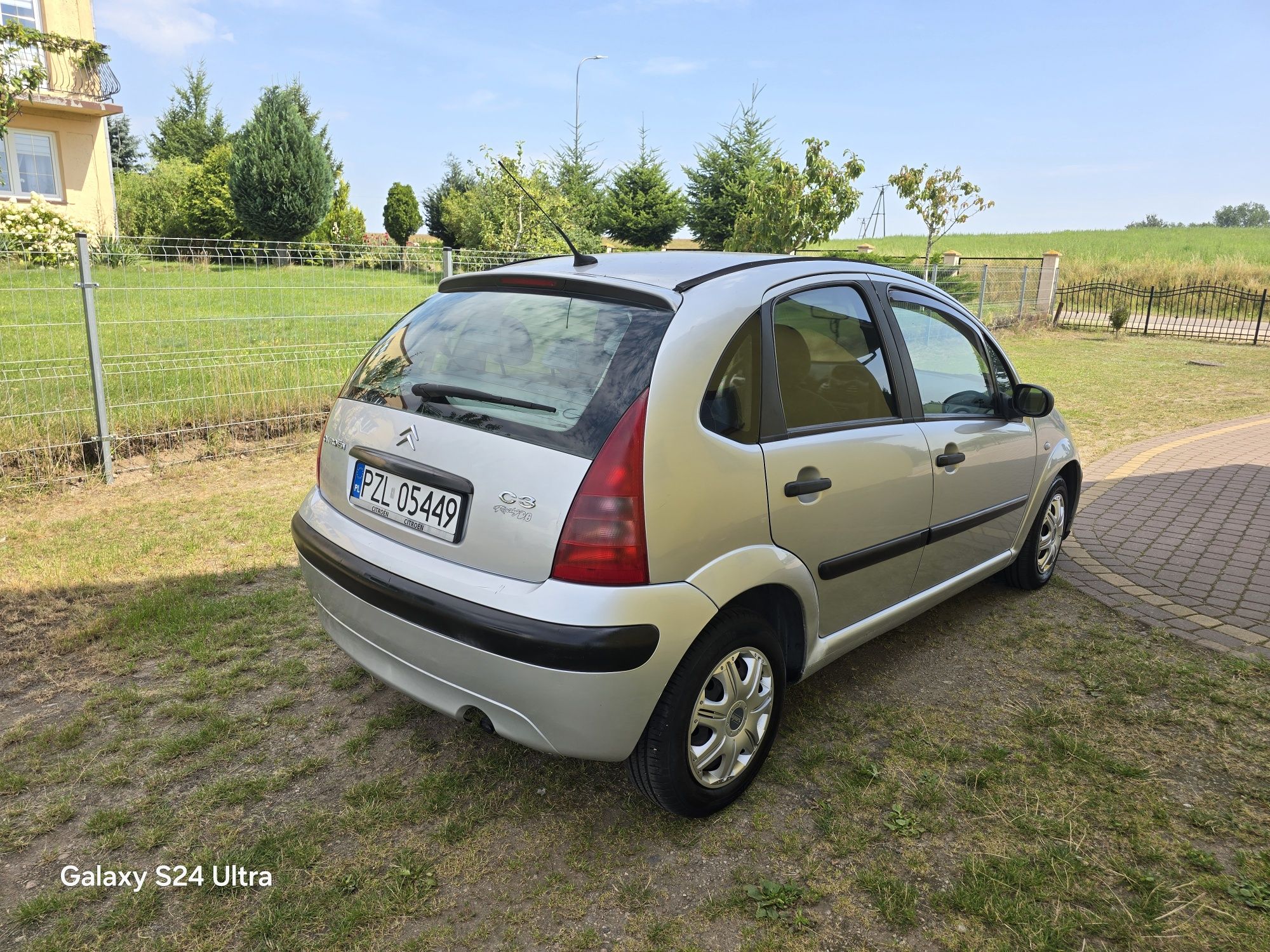 Citroën C3 1.1 8VBenz 2004r