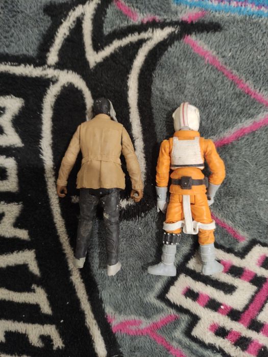 Bonecos Articulados de Coleção em PVC