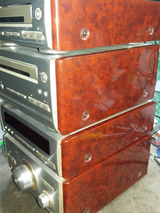 Wieża Technics SE-HD501 stereo amplifier Made in Japan z pilotem.