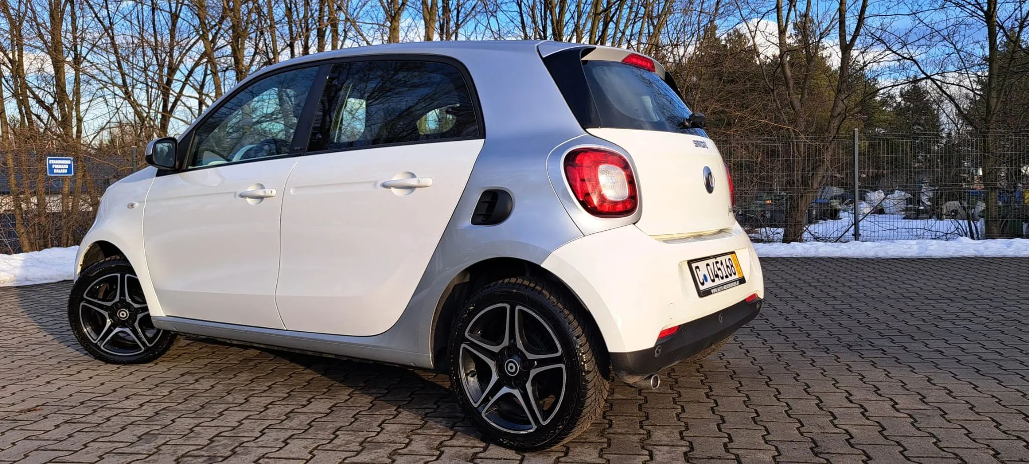 Smart Forfour Totalna Petarda Brabus style