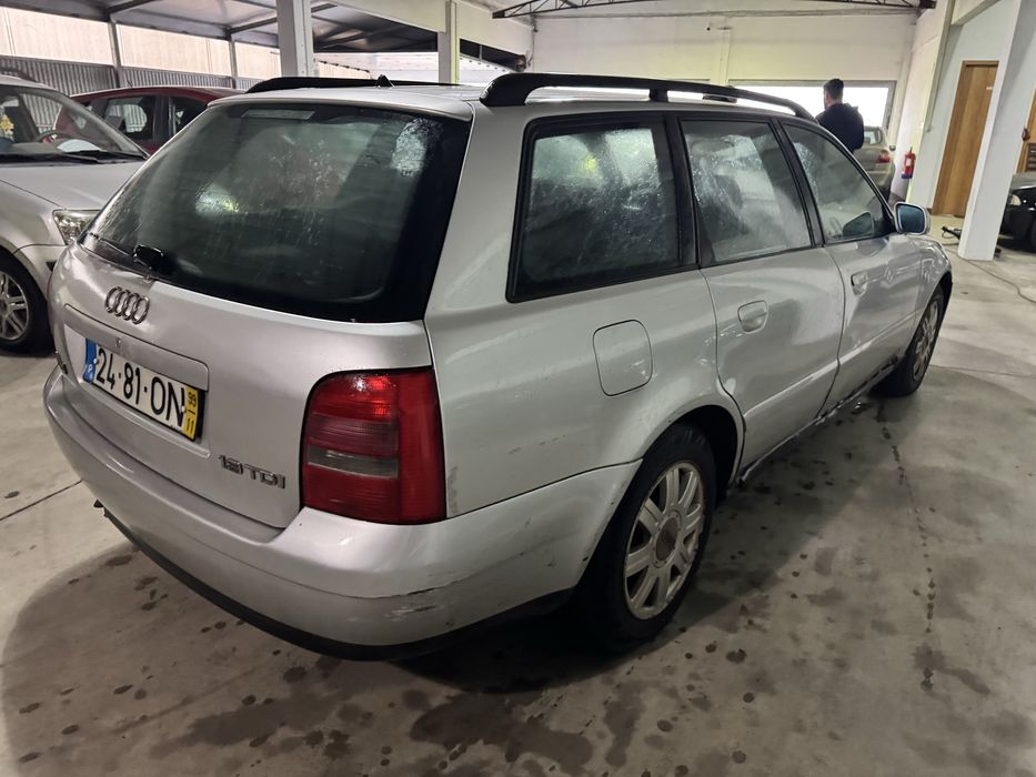 Audi A4 1.9TDi 110CV