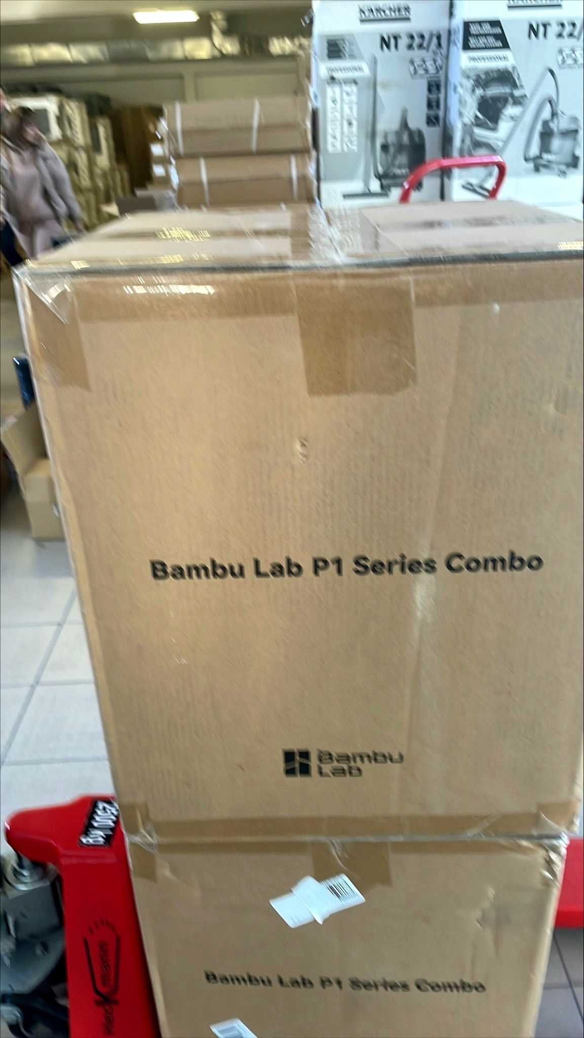 Професійний 3д принтер Bambu Lab P1S Combo Європа.