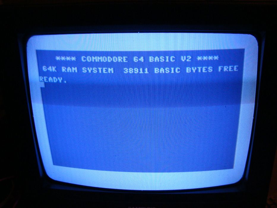 Komputer Commodore C64 Aldi sprawny Made in USA karton