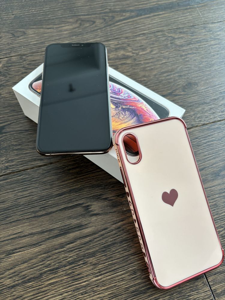 Sprzedam Iphone XS złoty