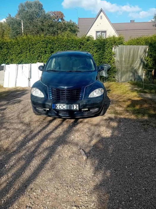 PT Cruiser . 2001 року