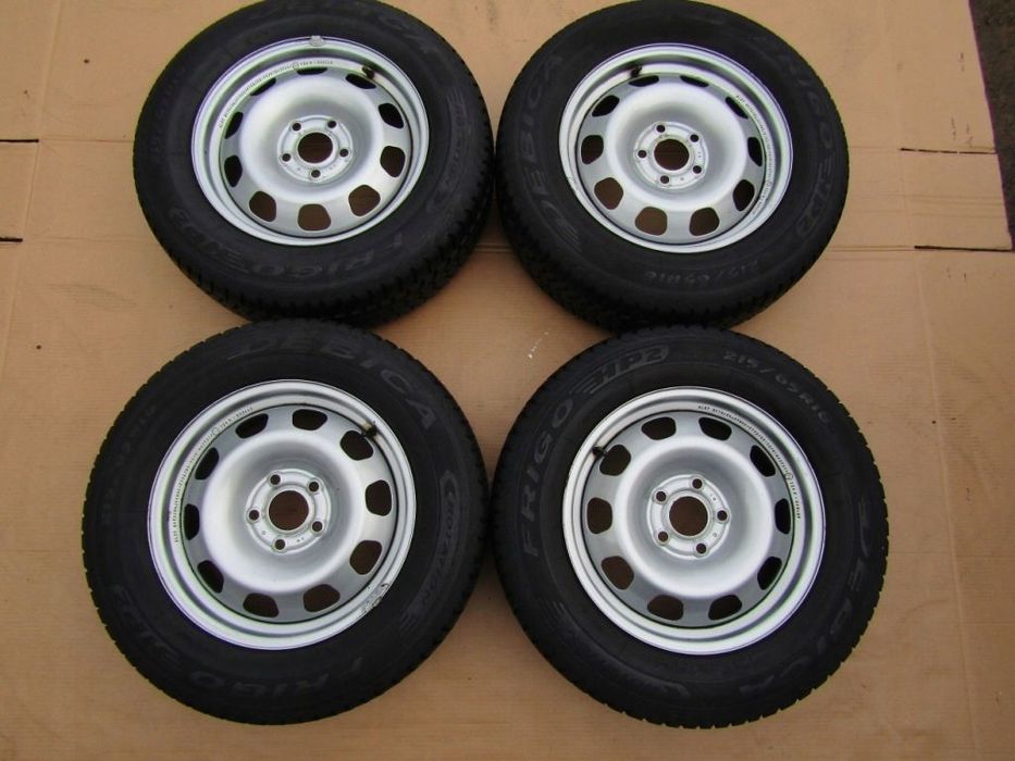 4x Felgi Koła 16 Dacia Duster OE I II / 6,5j 5x114,3 ET50 Opony 215/65