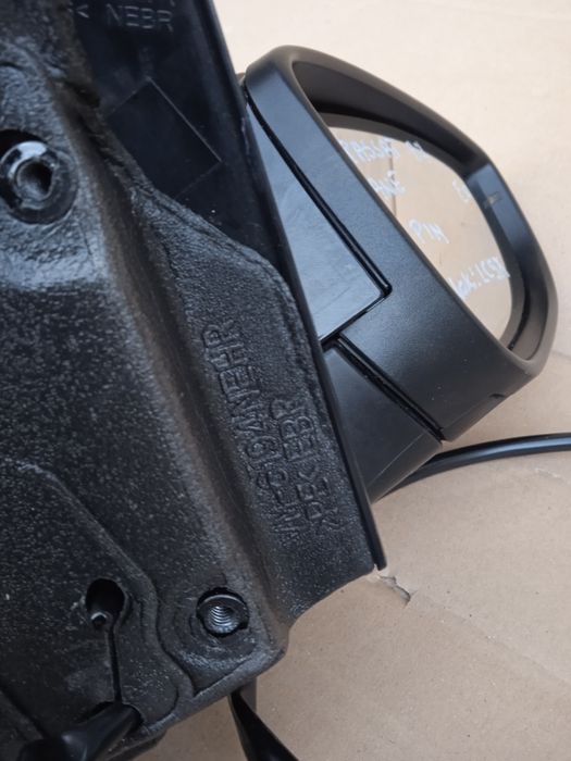 VW Passat B7 Lusterko Prawe 6pin LC9X