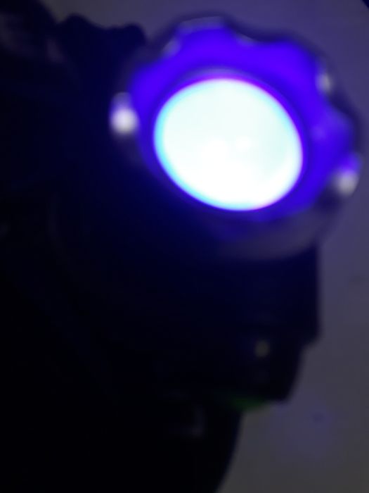 Фонарь с солнечной и ЮСБ подзарядкой