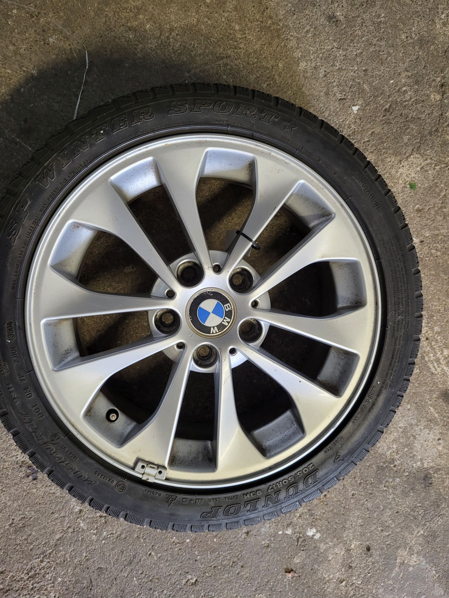 Koła aluminiowe Bmw 17cali 4szt opony 225/45/17 Lato