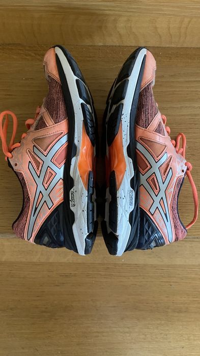 Buty damskie asics 39