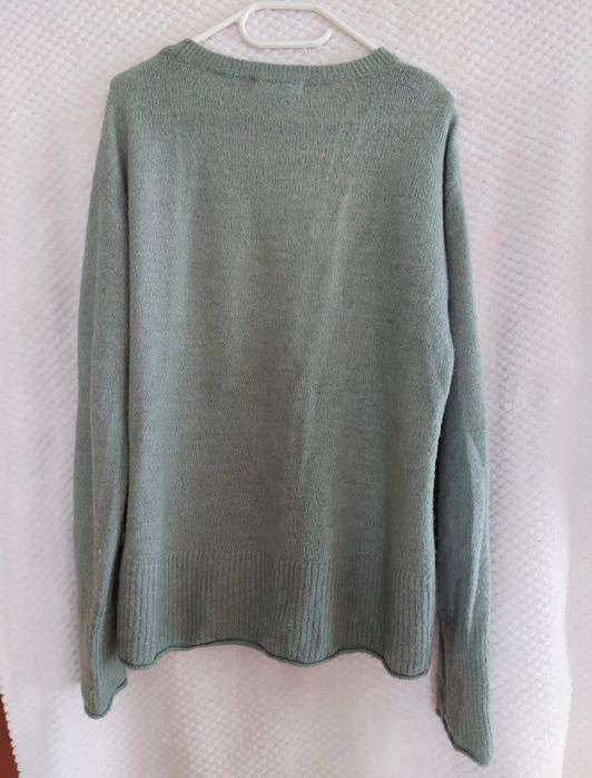 Zielony sweter z długim rękawem. H&M. Rozmiar M/oversize