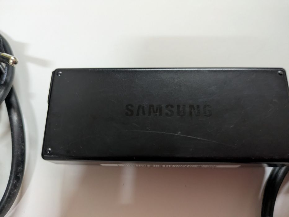 Carregador/adaptador de corrente original Samsung, modelo AD-3014
