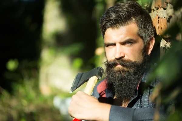 БЛАГОУСТРІЙ Замовити спил дерева та покос трави у Броварах