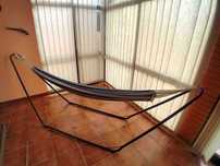 Cama rede com estrutura