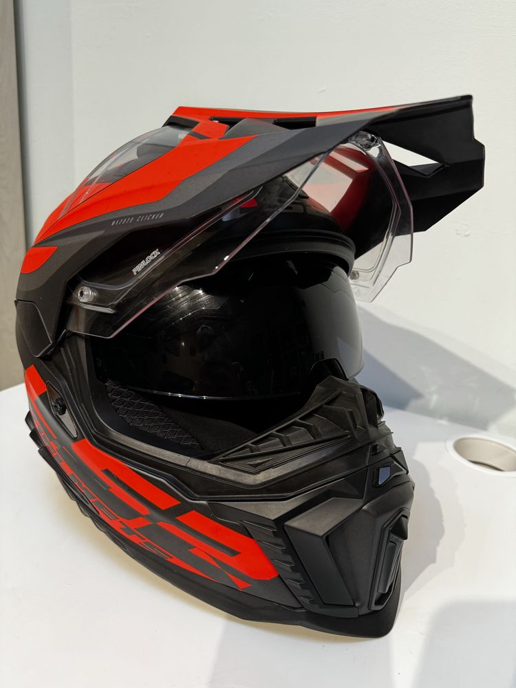 Capacete LS2 Explorer