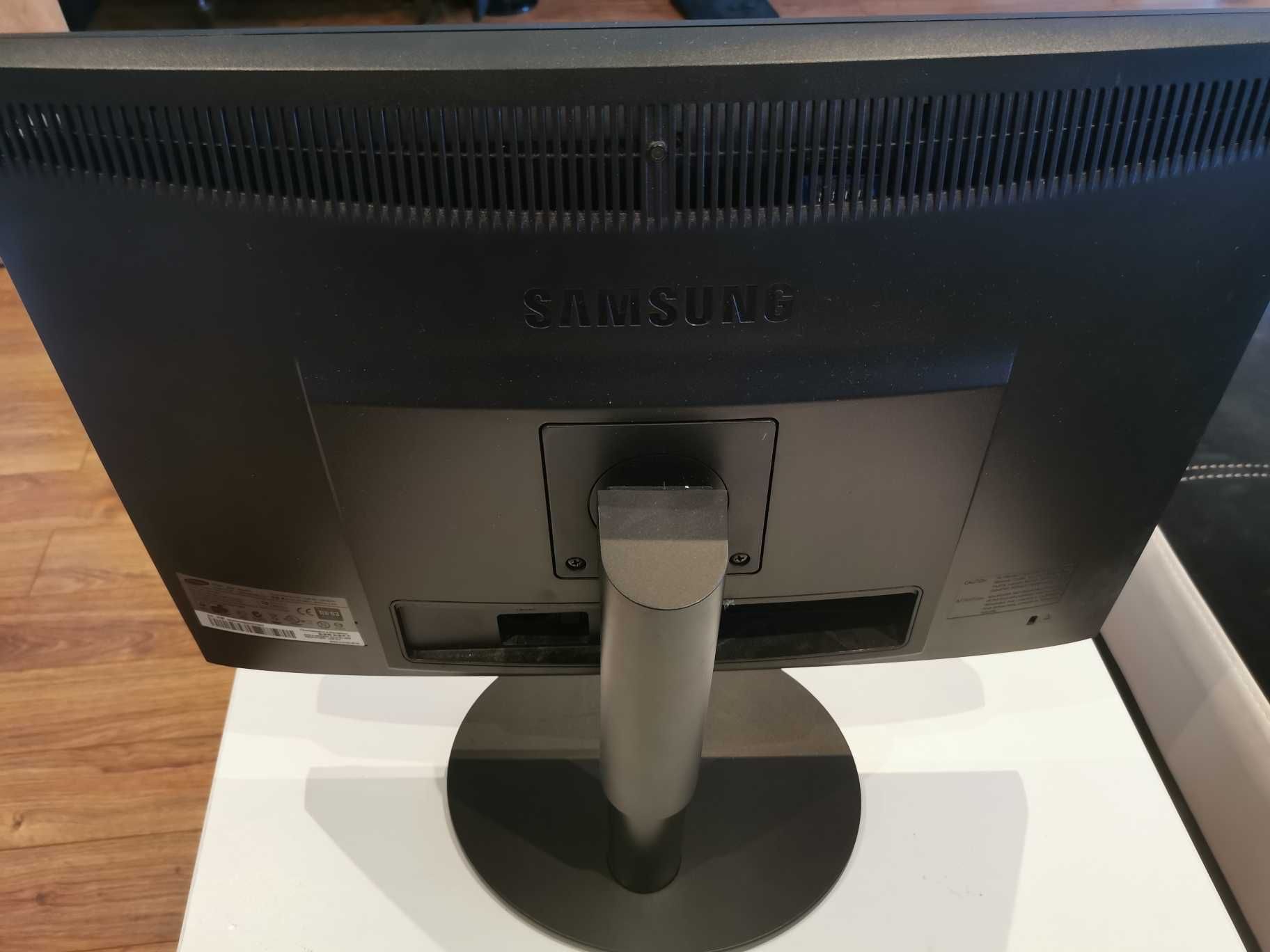 Monitor samsung  SyncMaster B2240