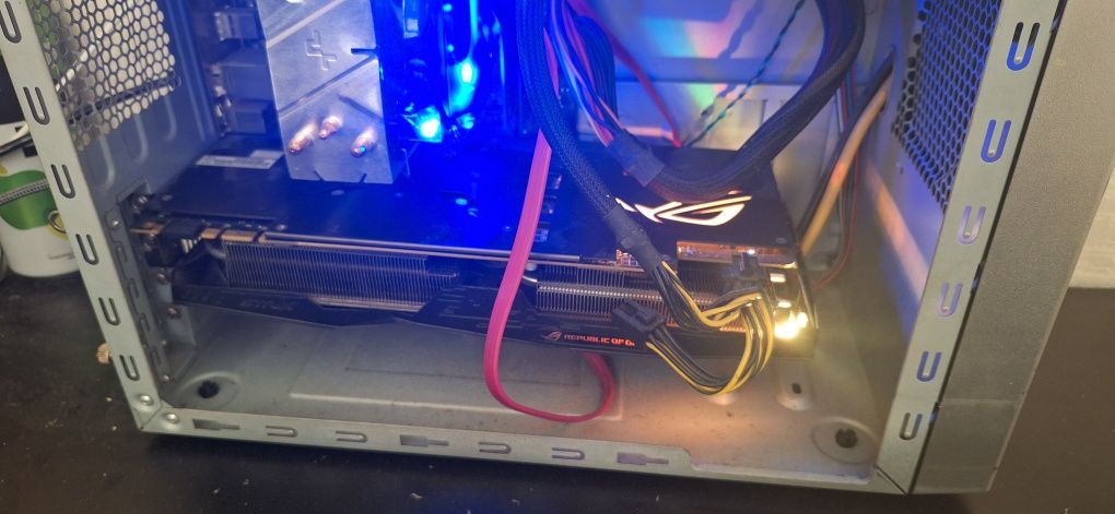 Відеокарта asus rog strix Nvidia GeForce GTX 1070ti 8gd