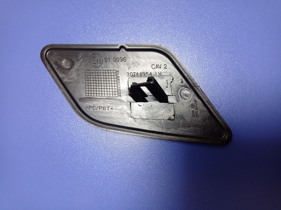 Заглушка омивача фари Volvo S40 V50, заглушка омывателя 30744954