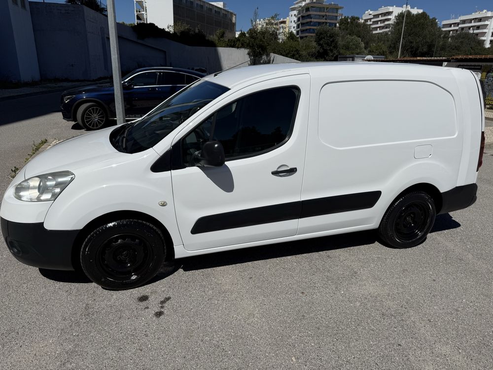 Peugeot Partner 2012, Com sistema Frio.