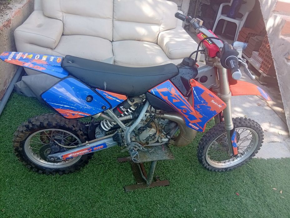 KTM SX 65 1600€  ..