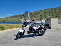 SYM NHX 125 naked