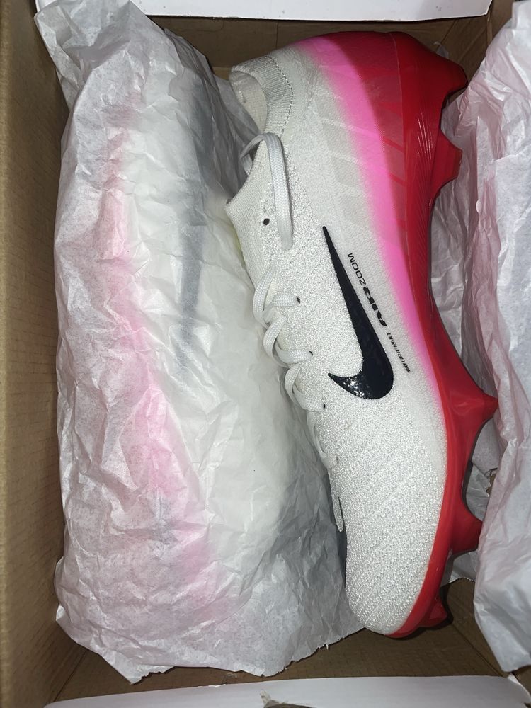 Chuteiras mercurial vapor 16
