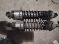 Tylne amortyzatory Honda 700/750